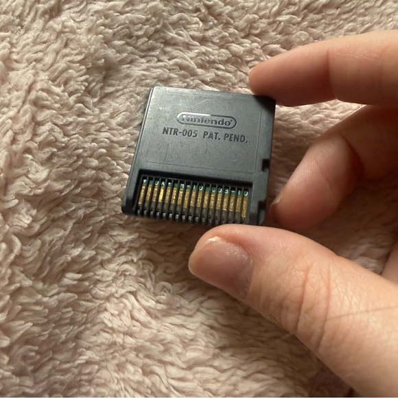 Nintendo DS Pokémon Diamond Version with Poster - NO MANUAL - Picture 7 of 8